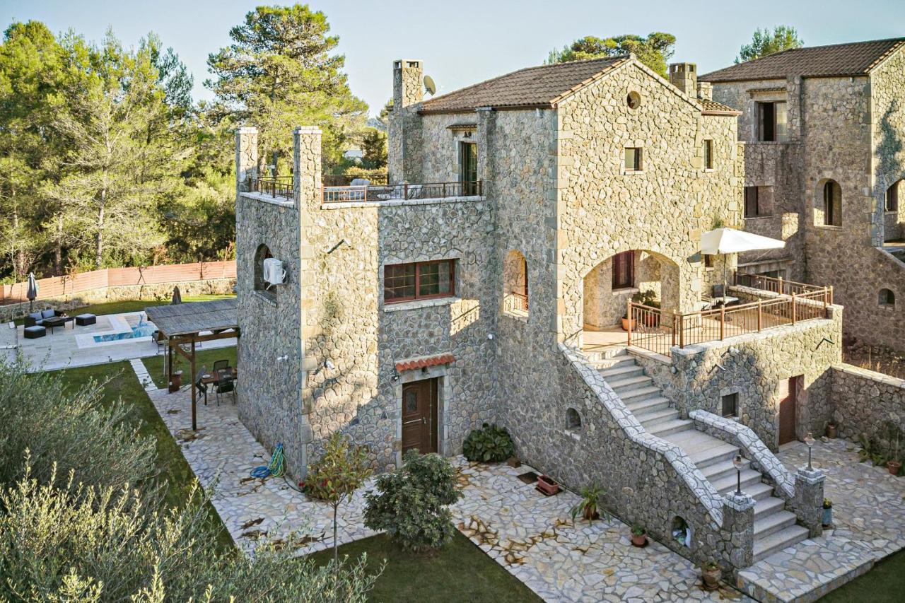 Filia Stone Villa Gouvia